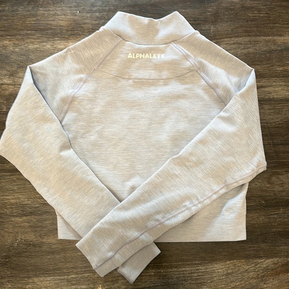 Alphalete seamless jacket in gray - Picture 2 of 3